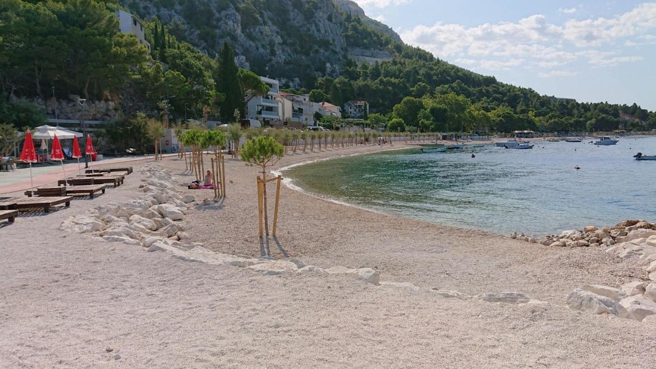 Apartment Sreta Omiš Exterior foto